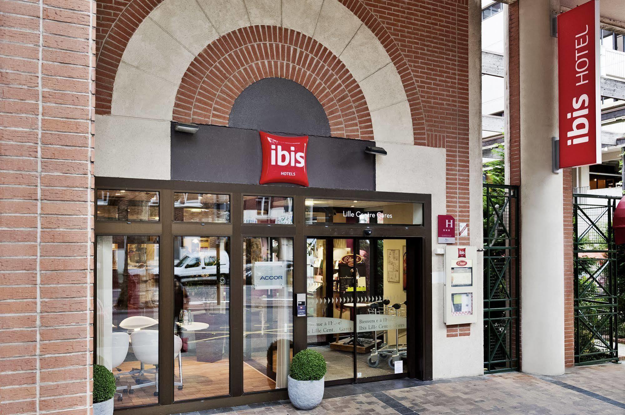 Отель Ibis Lille Centre Gares Экстерьер фото